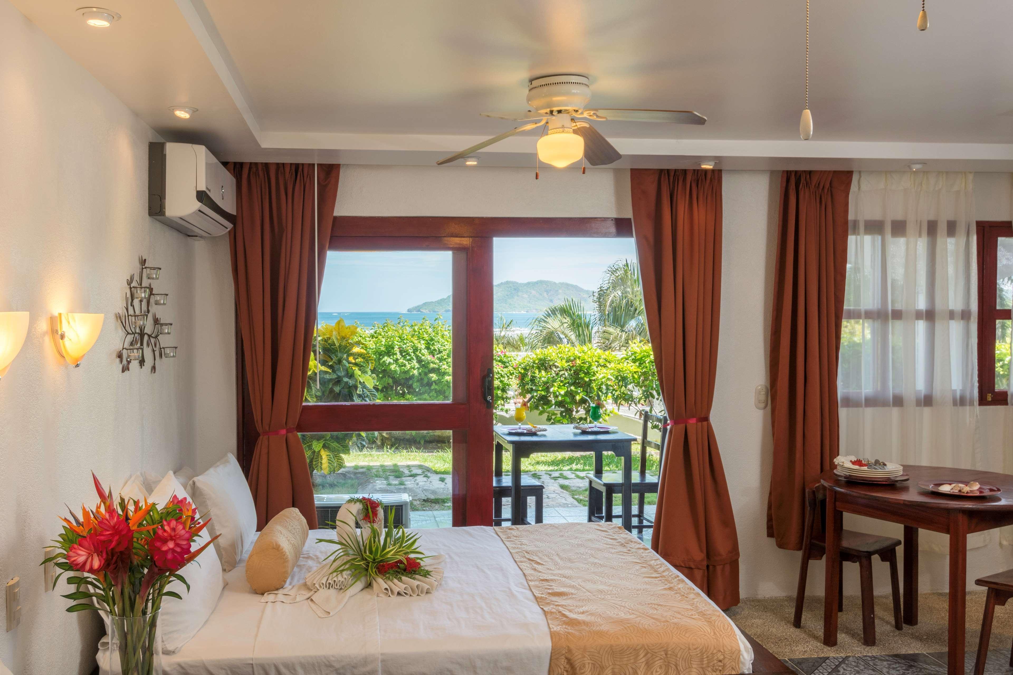 Best Western Tamarindo Vista Villas Екстериор снимка
